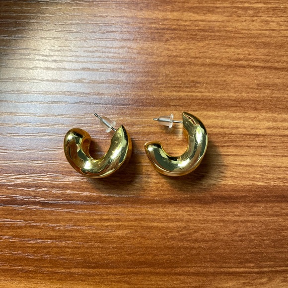 Jenny Bird gold Doune chunky earrings - Picture 3 of 6